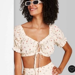Wild Fable Tie-Front Super Cropped White Floral Top XL